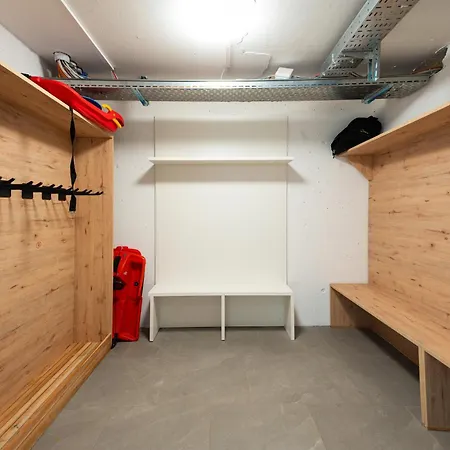 Residenza Larix Apartment San Bernardino